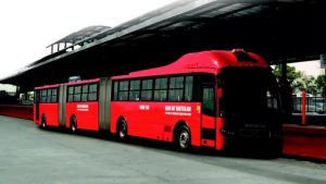 Volvo prezanton autobusin me te madh ne bote.