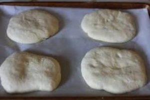 Pogace tradicionale shqiptare. Receta gatimi te thjeshta. miell kos