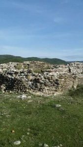 Keshtjella Iliro-Romake Castrum-Vig Kastri i Vigut ne fshatin Vig 7