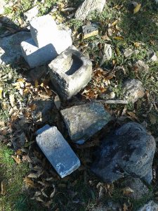 Kisha mesjetare e Shen Gjergjit ne Kacinar te Mirdites. 1