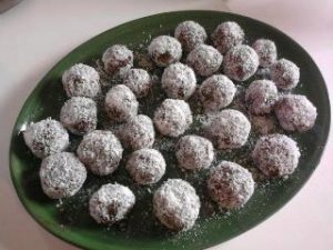 Bon Bona me cokollate te bere ne shtepi. Receta gatimi biskota