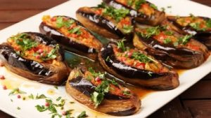 Patellxhane te mbushur me mish te grire. Receta gatimi
