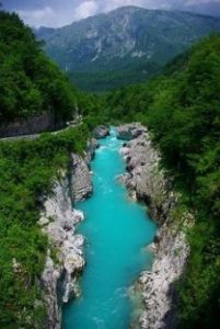 ne Shqiperi Arsyet pse Shqiperia duhet te vizitohet per turizem
