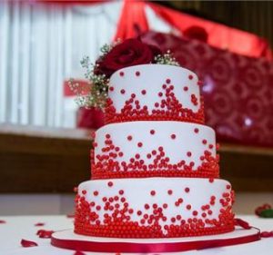 Do martoheni se shpejti Ja trendi i tortave te dasmes. torta 