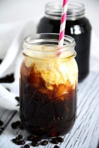 Kafe te ftohta ne shtepi. Cilen preferoni me shume kafeja