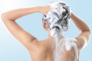 Disa te verteta qe nuk i keni ditur per shampon.