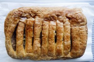 Pite me molle ose Milopita. Receta gatimi tradicionale.