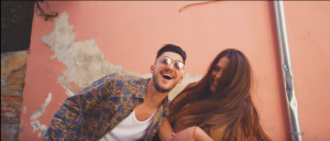 Butrint Imeri - Bella (Teksti) Bella afer me mu, Nuk po muna me t'harru prej asaj dite Veren vec me ty me kalu