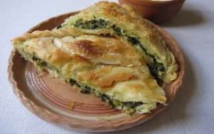Byrek me presh me dy pete. Receta gatimi greke. Byrek me presh me dy pete. Receta gatimi greke.
