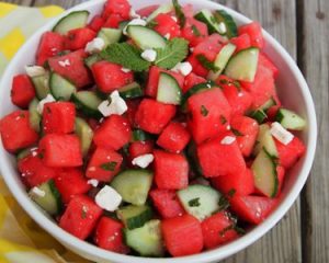 Sallate verore me shalqi dhe kastravec. Receta gatimi.
