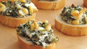 Buke e skuqur me djathe dhe spinaq. Receta gatimi.  gote