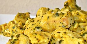 Fileto pule me salce kosi ne tigan. Receta gatimi te shendetshme.