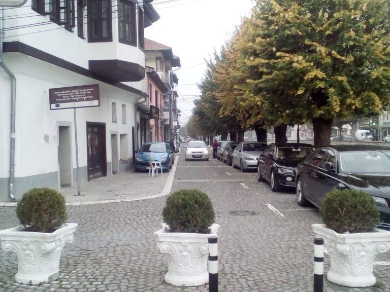 Prizreni...Eshte me te vertete bukuri.Beme nje shetitje ne Prizren qe te shikojme per here te pare kete qytet dhe ngelem me te vertete te mahnitur.