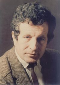 Analizë e poezisë Bregu i Mollës të Azem Shkrelit.1