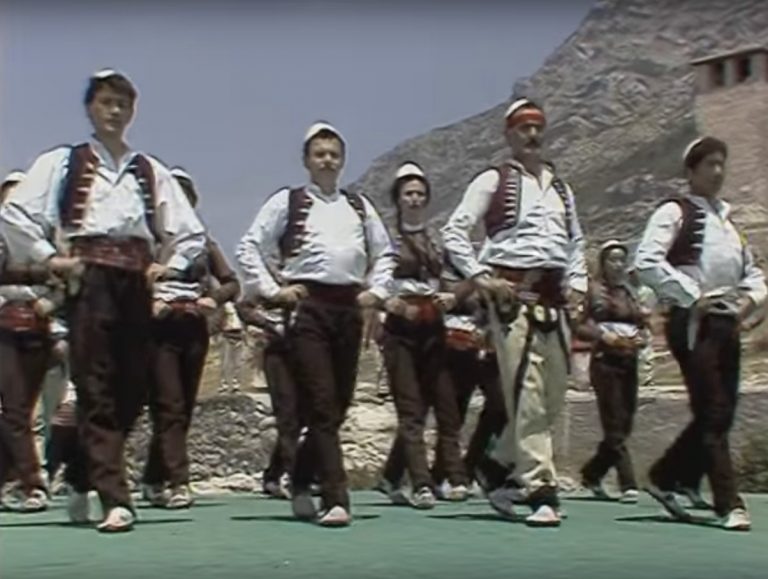 Besim Zekthi & Rexhep Celiku Ansambli i Kengeve dhe Valleve Popullore Teatri Kombetar dhe Teatri i operas dhe Baletit Feste ka sot Shqiperia & Vallja e shqipeve