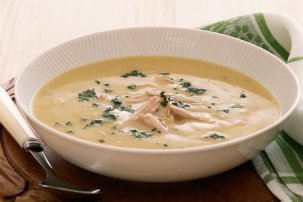 Supe kosi e thjeshte dhe e shijshme. Receta gatimi.
