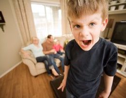 Çfarë është hiperaktiviteti (ADHD)? Hiperaktiviteti tek adoleshentet