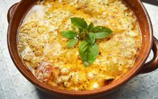 Fergese me perime. Receta gatimi te thjeshta. Kuzhina ime kos domate