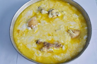 Si te pergatis tave kosi ne menyre tradicionale. Receta gatimi mish qengji