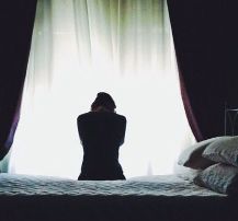 Cfare DUHET dhe NUK duhet ti thuash dikujt qe eshte ne depresion. Depresioni
