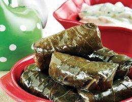 Japrak me gjethe rrushi. Receta gatimi tradicionale.