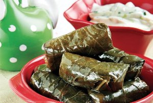 Japrak me gjethe rrushi. Receta gatimi tradicionale.