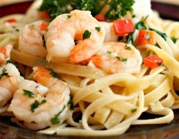Spageti me karkaleca deti dhe pumaro. Gatime te ndryshme