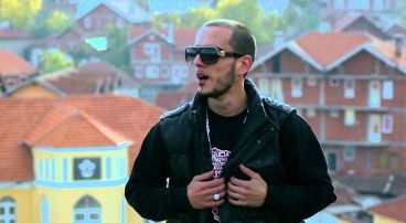Gold Ag - Po vi nga gurbeti (Teksti) Tekste kengesh te reja. Po vi nga gurbeti se ma sun po rri