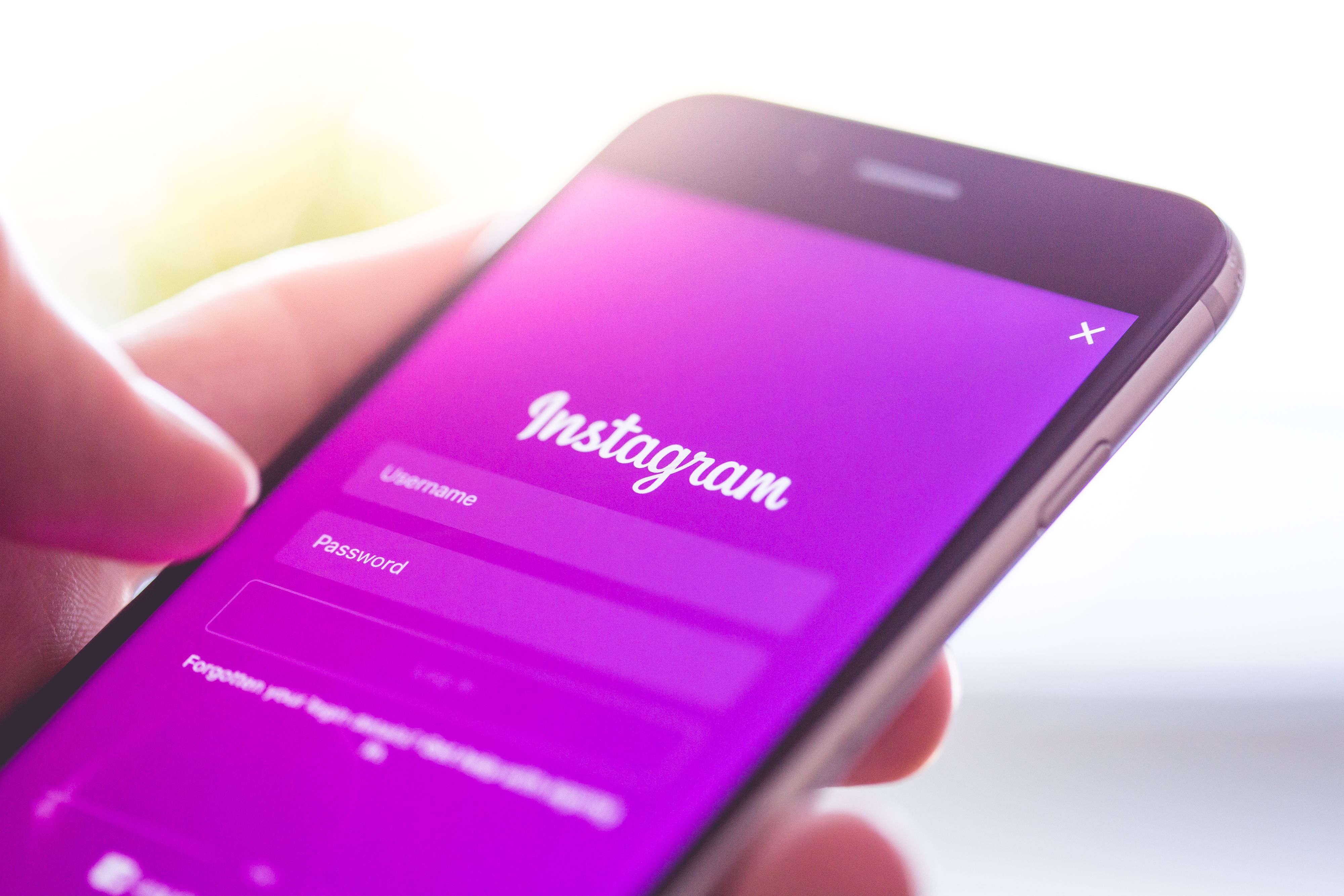Kujdes!! Rreziqet qe na kanosen nga perdorimi i instagramit. Instagram
