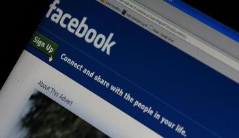 Kurre mos shkruani 'Amen' ne postimet e dhimbshme qe shperndahen ne Facebook.