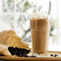Si te pergatisni kafe shake vete ne shtepi. Shije!