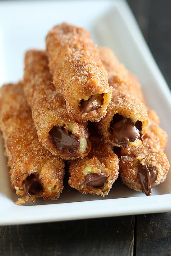 Shkopinj te mbushur me nutella. Receta gatimi per embelsira.