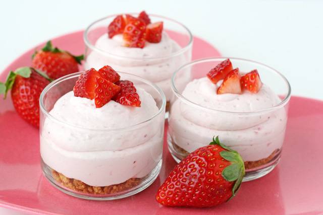 Mus me luleshtrydhe. Receta gatimi te thjeshta. kuzhina ime