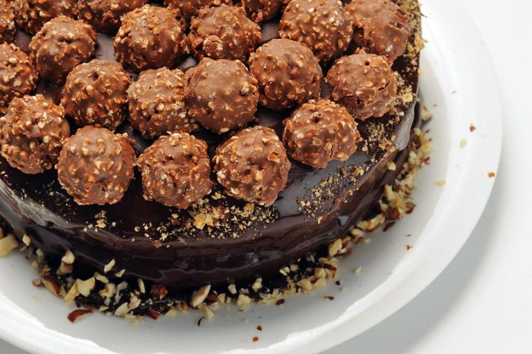 Torte e lehte dhe e shijshme. Receta gatimi te thjeshta.