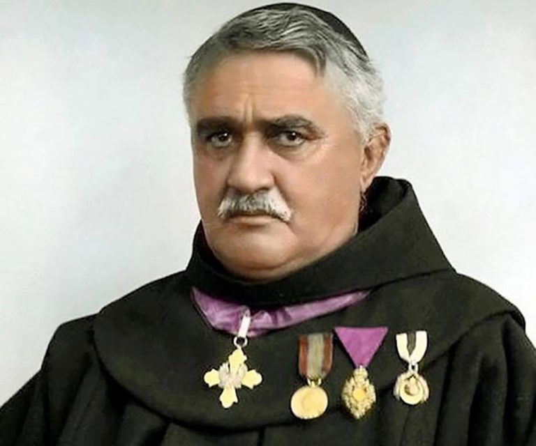 gjergj fishta lahuta e malcis lahuta e malesise abetare gjuha shqipe krenaria e kombit patriot prift katolik fetar atdhetar